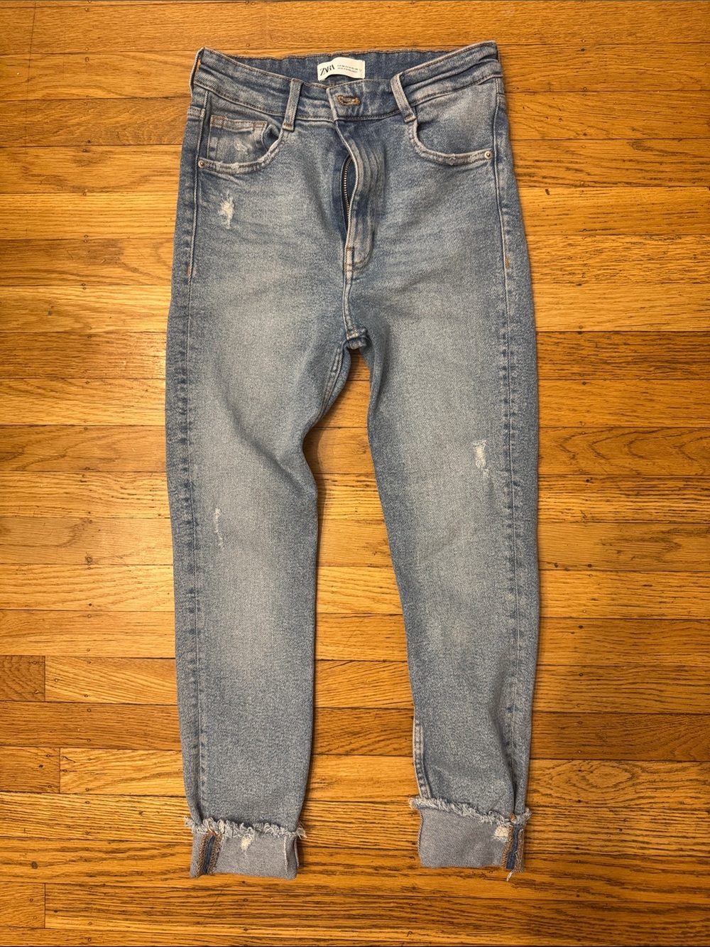 Light Blue Distressed Denim Jeans - Zara